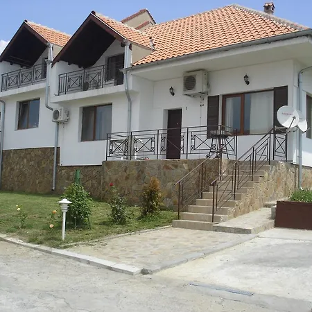 בית נופש Evans *